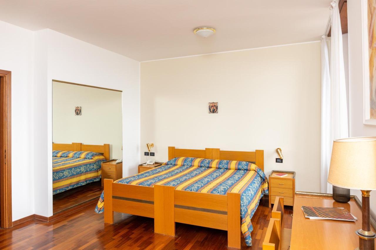 Albergo Sacro Monte Варезе Экстерьер фото